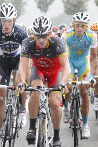 Schleck, Armstrong e Contador sotto la pioggia belga - Foto Daylife.com © Reuters
