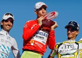 Nibali tra Mosquera e Velits si gode il trionfo alla Vuelta a España © Bettiniphoto