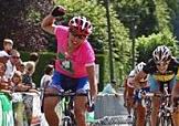 Grete Treier regola le avversarie in volata - Foto Cyclismefeminin.over-blog.com © Christophe Deluche