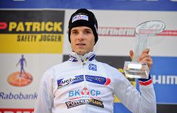 Niels Albert esibisce la prima Coppa del Mondo del suo palmarès © Bettiniphoto