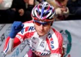 Brutt vince a Leysin ed è leader