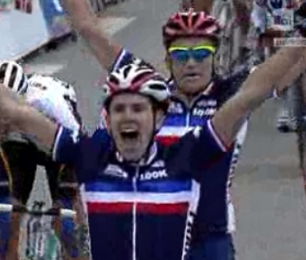 L'arrivo in parata di Arnaud Demare e Adrien Petit, oro e argento a Copenhagen tra gli Under 23 © Screenshot RaiSport