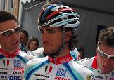 Roberto Ferrari, al centro, disputerà il suo primo Giro d'Italia © Cicloweb.it