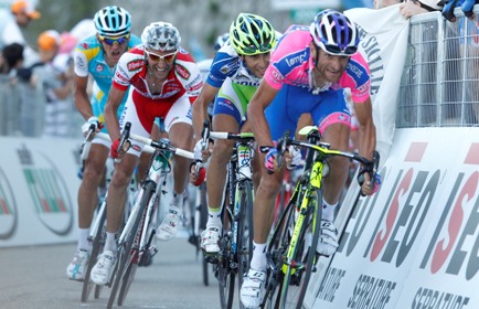 Saranno in tanti i corridori che vorranno attaccare Contador © Bettiniphoto