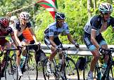 Andy Schleck, Alberto Contador, Fränk Schleck e Cadel Evans sulla salita di Plateau de Beille © Bettiniphoto