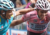 Paolo Tiralongo e Alberto Contador felici e contenti dopo la tappa di Macugnaga © Bettiniphoto