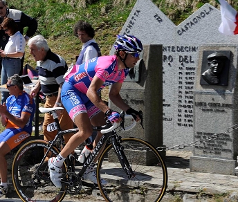 Diego Ulissi impegnato nel recente Giro dell'Appennino © Bettiniphoto