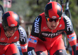 La BMC di Taylor Phinney lanciata verso il successo nella cronosquadre al Giro del Trentino © Bettiniphoto