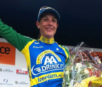 Lucinda Brand festeggia la vittoria nella terza tappa della Route de France © Route de France