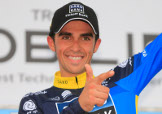 La tipica esultanza di Alberto Contador, vincitore della Milano-Torino © Bettiniphoto