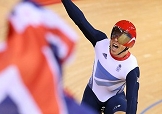 Chris Hoy, che ha guidato il terzetto britannico all'oro nella Velocità a Squadre © www.london2012.com