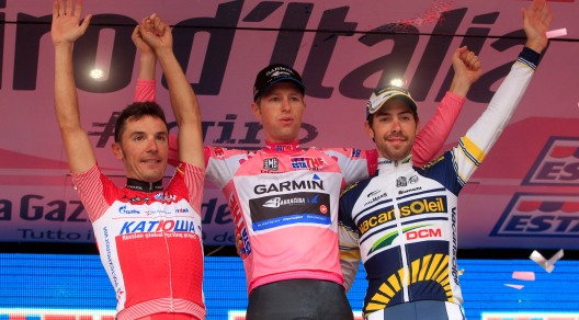 Hesjedal tra Joaquim Rodríguez e De Gendt: il podio del Giro 2012 © Bettiniphoto