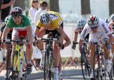 Uno sprint sul filo dei centimetri tra Baccaille, Van Dijk e Bronzini nel Tour of Qatar 2011 © WomensCycling.net