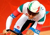 Elia Viviani impegnato durante l'Omnium a Londra © Ufficio Stampa FCI