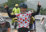A Gatika Elisa Longo Borghini batte Evelyn Stevens e si aggiudica l'ultima tappa dell'Emakumeen Bira © Sportfoto.nl