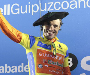 È ancora Samuel Sánchez a regalare la vittoria nella classifica finale della Vuelta al País Vasco 2012 © vueltapaisvasco.diariovasco.com
