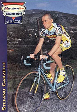 Il giovane Stefano Garzelli ad inizio 1999, suo terzo anno da professionista alla Mercatone Uno © Jan De Smet/Bart Vancoillie