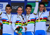 Gioele Bertolini, Eva Lechner, Marco Aurelio Fontana e Gerhard Kerschbaumer oro nel Team Relay ai Mondiali di Pietermaritzburg, in Sudafrica © Darren Goddard/Cycho Media