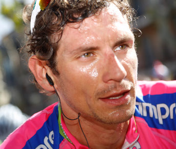 Filippo Pozzato all'arrivo di Cherasco, 13a tappa del Giro d'Italia © Bettiniphoto