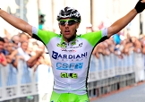 Netta vittoria di Sonny Colbrelli su Bole e Rubiano al Giro dell'Appennino © Bettiniphoto