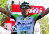 Sonny Colbrelli esulta a Cesenatico: il Memorial Marco Pantani è suo © Bettiniphoto