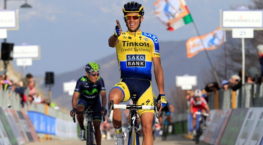Alberto Contador precede Nairo Quintana all'arrivo di Cittareale © Bettiniphoto