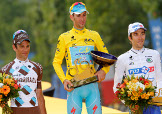 Il podio di Parigi con Nibali tra Péraud e Pinot © Bettiniphoto