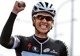 L'esultanza di Niki Terpstra al traguardo di Waregem © Bettiniphoto