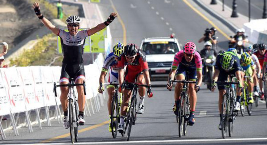 Fabian Cancellara s'impone nella seconda tappa del Tour of Oman © Bettiniphoto