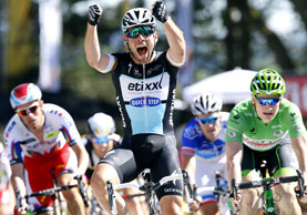 A Fougères si consuma la rivincita di Mark Cavendish su André Greipel © Bettiniphoto