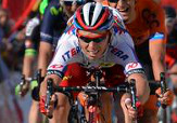 Sergey Chernetskiy vince la sesta tappa della Volta a Catalunya © Tim De Waele