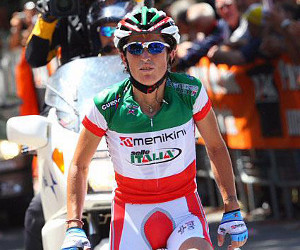 Una delle giornate più belle della carriera: vittoria sul Monte Serra e maglia rosa © WomensCycling.net