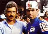 Un giovane Davide Cassani in maglia azzurra insieme a Gianni Savio © www.davidecassani.it