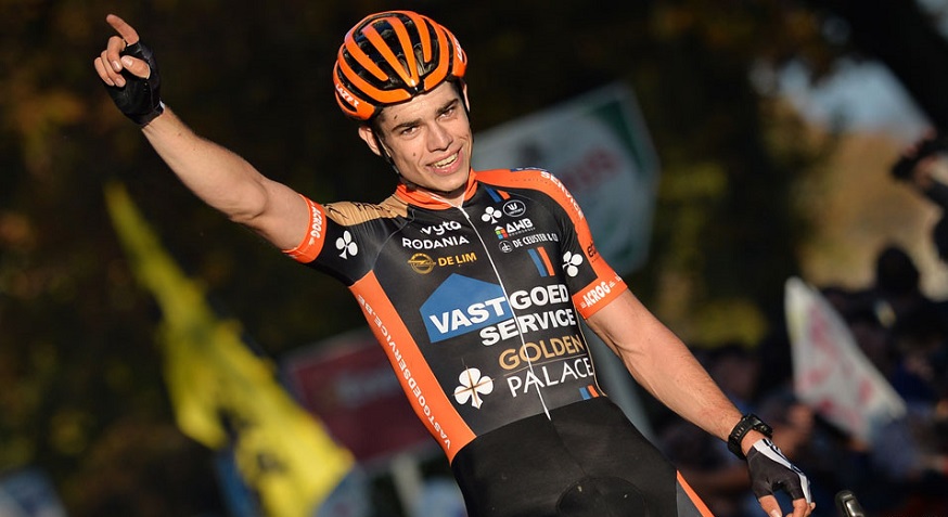 Van Aert trionfa per la seconda volta in carriera nel Koppenbergcross di Oudenaarde © Belga