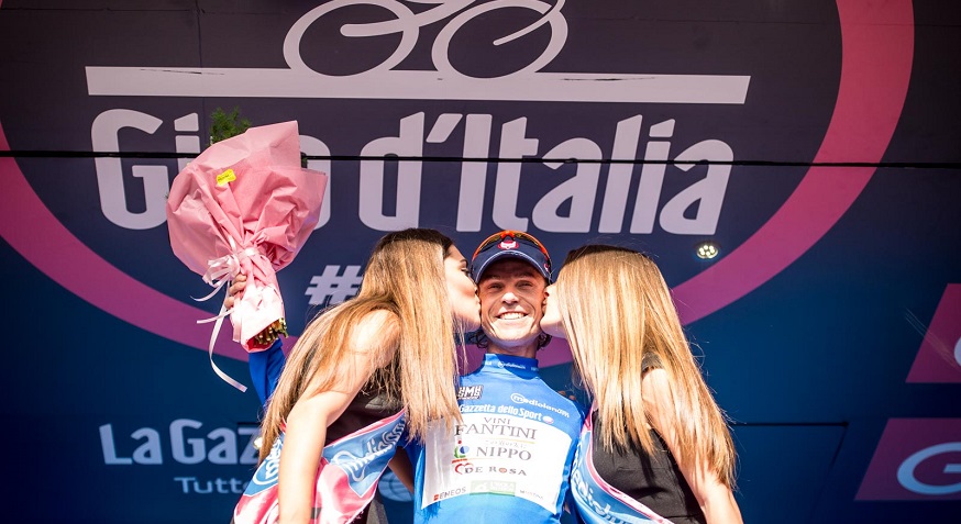 Damiano Cunego veste la maglia azzurra di miglior scalatore @ Nippo-Vini Fantini