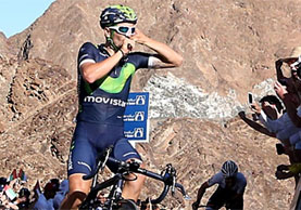 Juan José Lobato esulta dopo aver tagliato il traguardo nella terza tappa del Dubai Tour © ANSA - Peri/Dal Zennaro