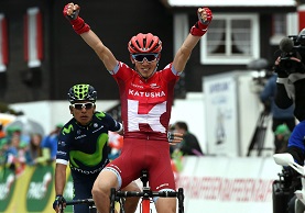 Ilnur Zakarin taglia per primo il traguardo ma viene declassato; vince Nairo Quintana @ Bettiniphoto