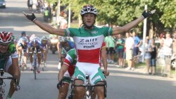 Il tricolore di Agostini davanti a quello di Rocchetti © Uff. stampa della corsa