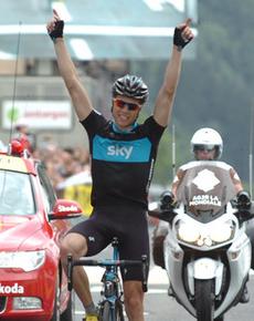 Edvald Boasson Hagen solitario a Sallanches © TeamSky.com