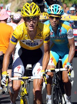 Andy Schleck e Alberto Contador, praticamente un surplace - Foto Roberto Bettini