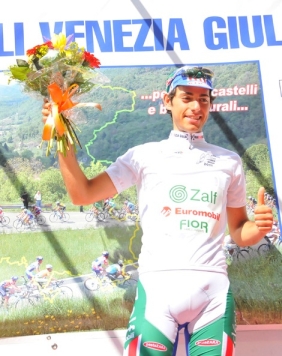 Busato, vincitore della classifica, in maglia bianca © Uff. stampa della corsa