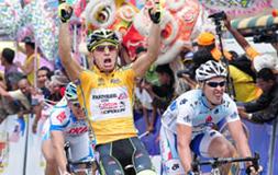 Andrea Guardini con la maglia di leader © Cicloweb.it