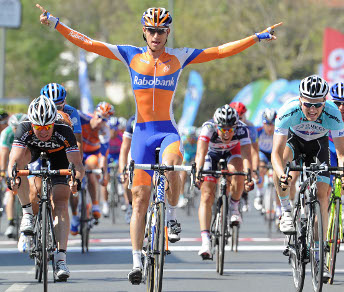 Theo Bos conquista l'ultima tappa del Giro di Turchia © Ufficio Stampa della corsa