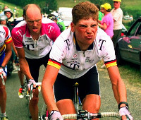 Jan Ullrich e Bjarne Riis, due dei molti simboli della Telekom © politiken.dk