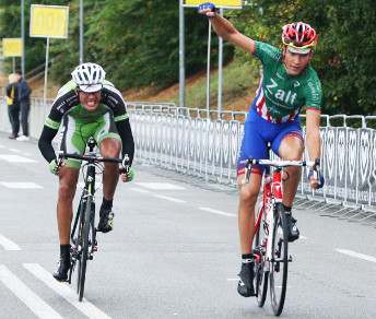 Al Piccolo Giro dell'Emilia Gianluca Leonardi ha la meglio su Mirco Maestri © Rodella