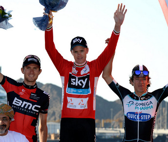 Chris Froome sul podio del Tour of Oman, tra Tejay Van Garderen e Rigoberto Urán © teamsky.com
