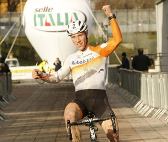 All'Idroscalo vittoria in solitaria dell'olandese Stan Godrie © Ufficio stampa della corsa